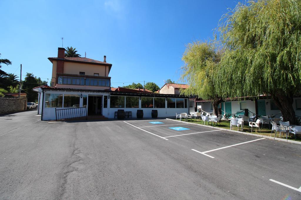 Pension Las Casitas De Santander Auto Check Екстер'єр фото